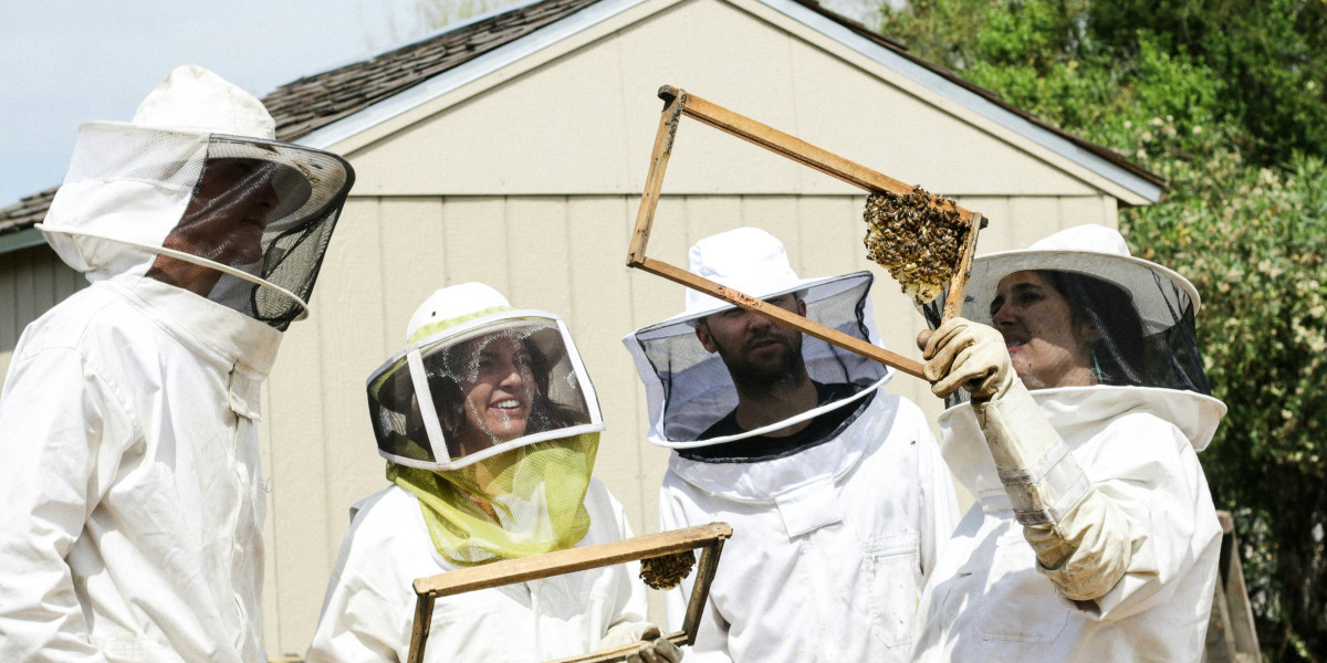 Beekeeping Veils and Beekeeping Gloves