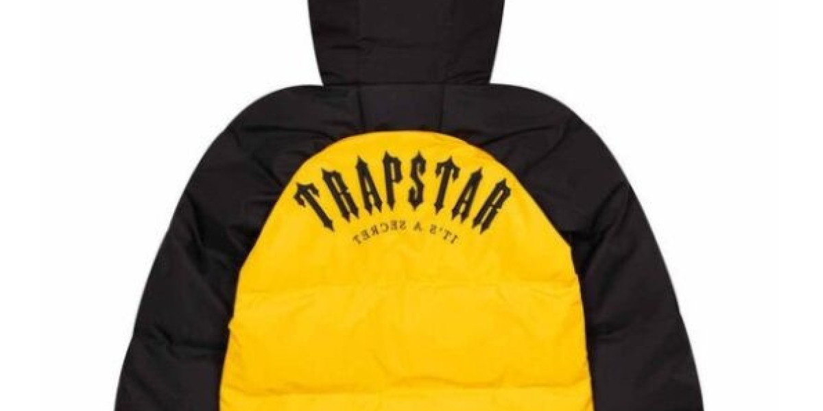 Explore Trapstar Official Style: London Streetwear With a Fearless Luxury Edge